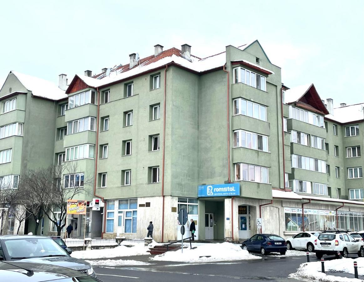 Studio F13 Topliţa Exteriér fotografie